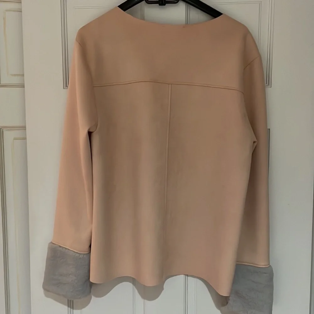 Zara Faux Fur/ Faux Suede Sweater/Shirt in size large - Picture 4 of 5